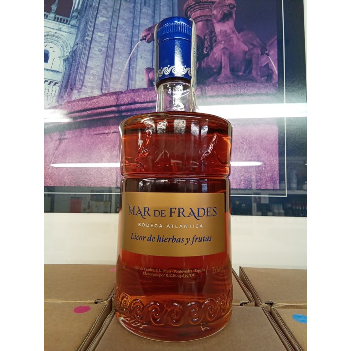AGUARDIENTE FRADES HIERBAS Y FRUTAS